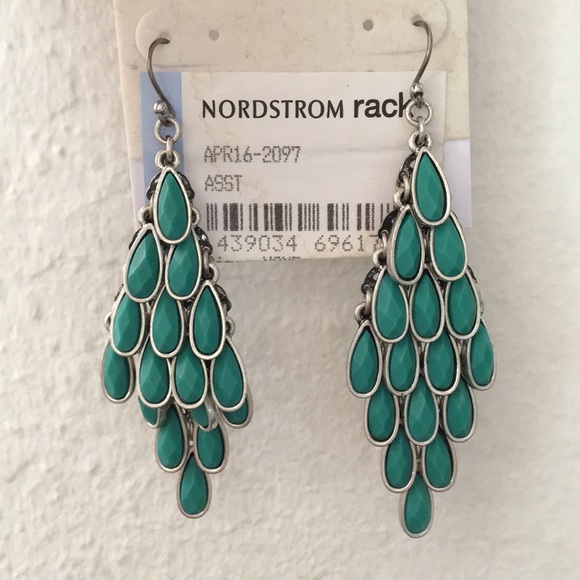 Nordstrom Accessories - Nordstrom Rack Dangle Earrings